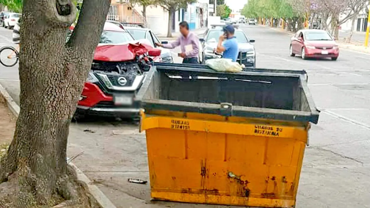 contenedor de basura del accidente